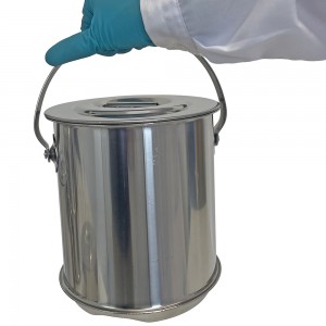 NEW - Insulated Containers